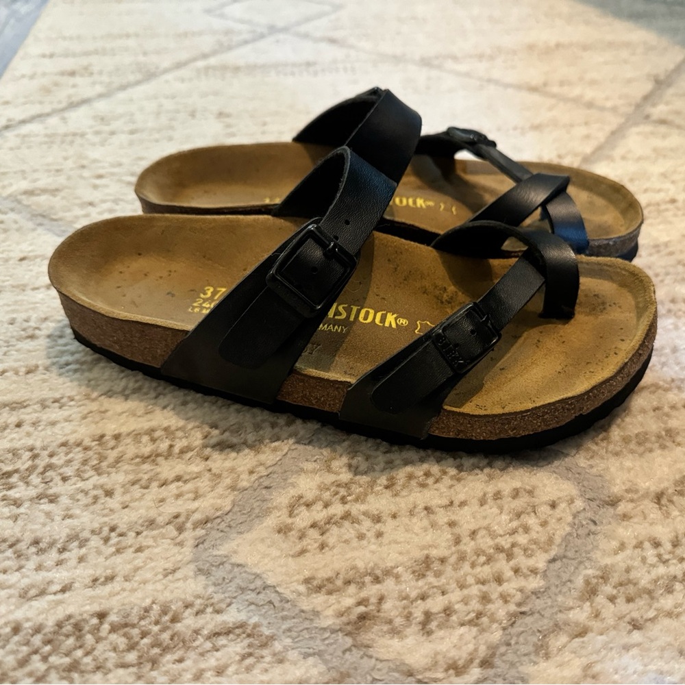 NEW Birkenstocks